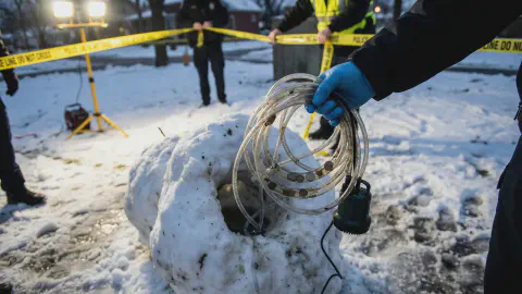 Tax Authority Raids Snowman on Money Laundering Charges; Seized Evidence Includes 'Large Amount of Melted Cash'