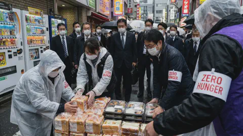 "End Hunger" Activist Group Buys Out All Food in City, Causes Artificial Famine — Claims Monopoly Is the First Step to Equality