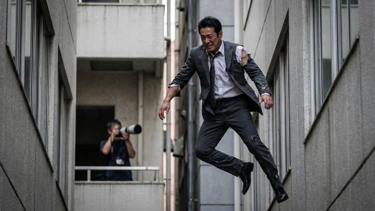 Comiket Doujinshi 'Tabloid Evasion Steps' Goes Viral as Practitioners Accidentally Reach Olympic-Level Athleticism