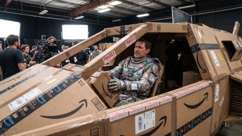 "CGI Is Obsolete": Hollywood Officially Adopts Empty Amazon Boxes for Next-Gen VFX
